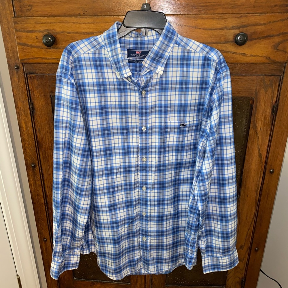 Vineyard vines